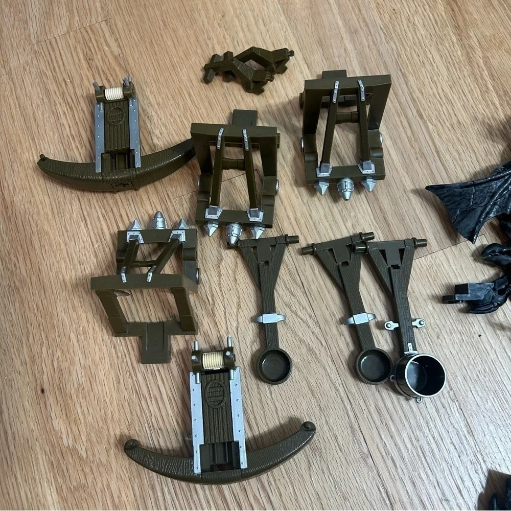 Mega Bloks Dragons Krystal Wars HUGE Lot Bundle Knights Figures Orcs Weapons